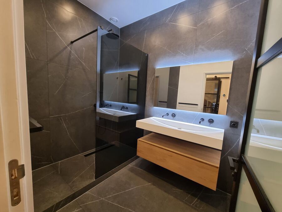 Bath Room detail